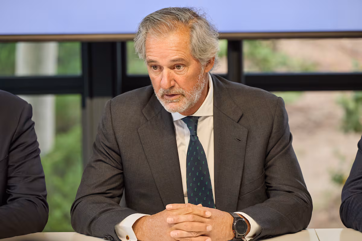 Acciona y Acciona Energía enfrentan caídas en Bolsa tras resultados decepcionantes en su sector de renovables » Revista Emprendimiento