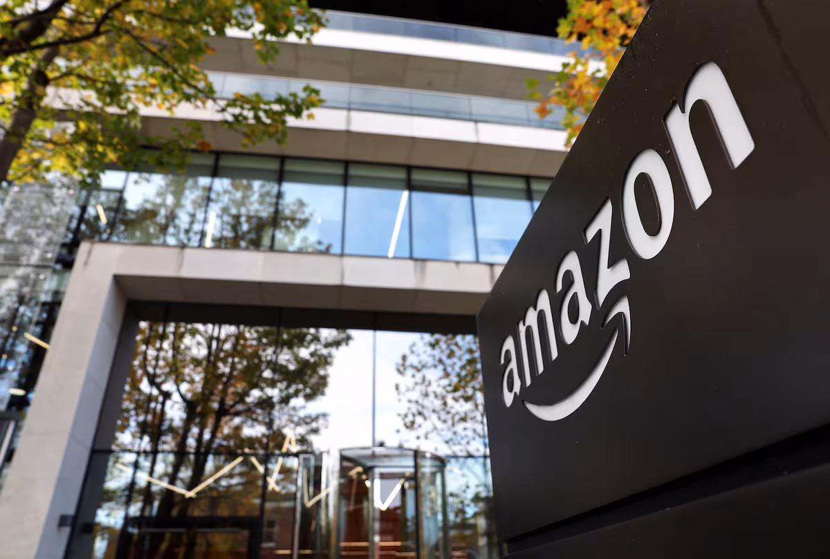 Amazon reduce su personal para impulsar el desarrollo de inteligencia artificial