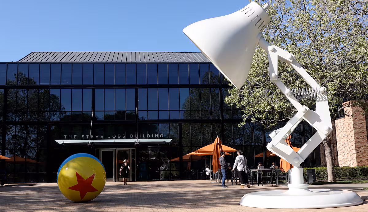 De la Animación a la Armada: La Influencia de Pixar en el Desarrollo de Drones Militares » Revista Emprendimiento