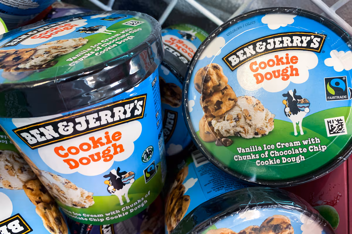El cofundador de Ben & Jerry's lanza helado inspirado en Palestina tras veto de Unilever