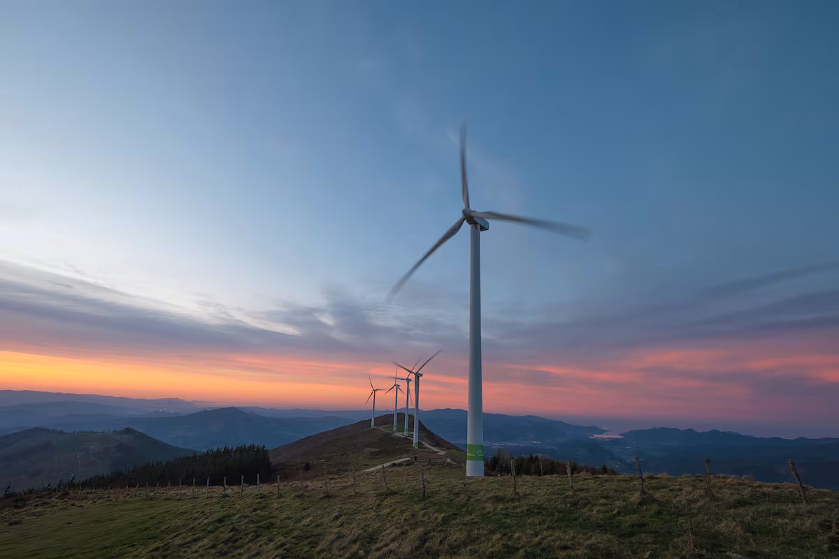 Iberdrola cede sus activos terrestres en Francia a Technique Solaire en un nuevo acuerdo estratégico » Revista Emprendimiento