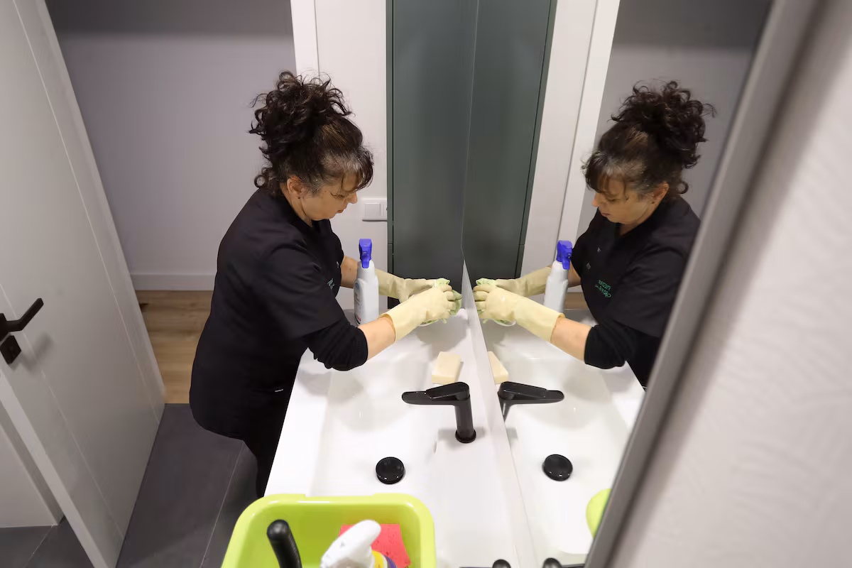 Las trabajadoras del hogar obtienen acceso a la prestación por desempleo retroactiva a periodos previos a 2022 » Revista Emprendimiento