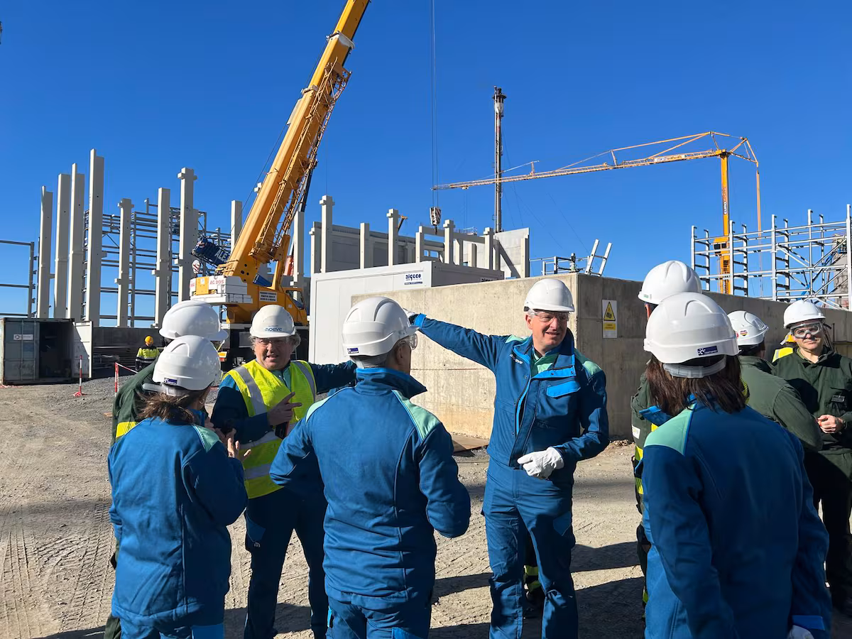 Moeve avanza en su planta de biocombustibles 2G en Huelva y proyecta inicio de producción para 2026 » Revista Emprendimiento