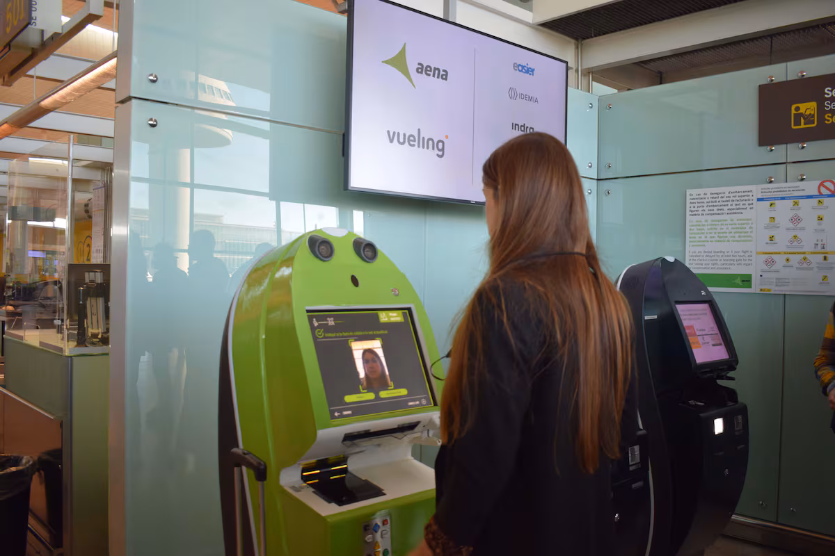 Multa de 10 millones a Aena por uso de identificación biométrica: la Agencia de Protección de Datos inicia acción legal » Revista Emprendimiento