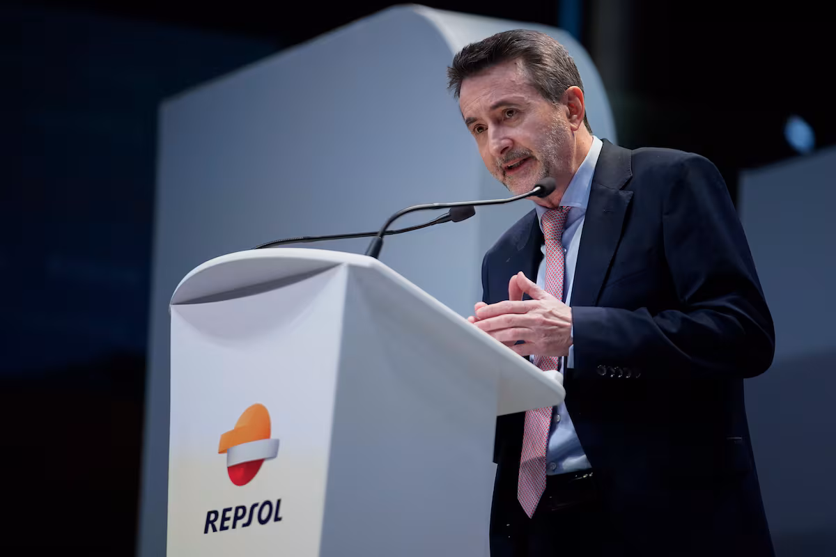 Repsol evalúa la fusión de su negocio de 'upstream' con inversores, incluyendo a la estadounidense APA » Revista Emprendimiento