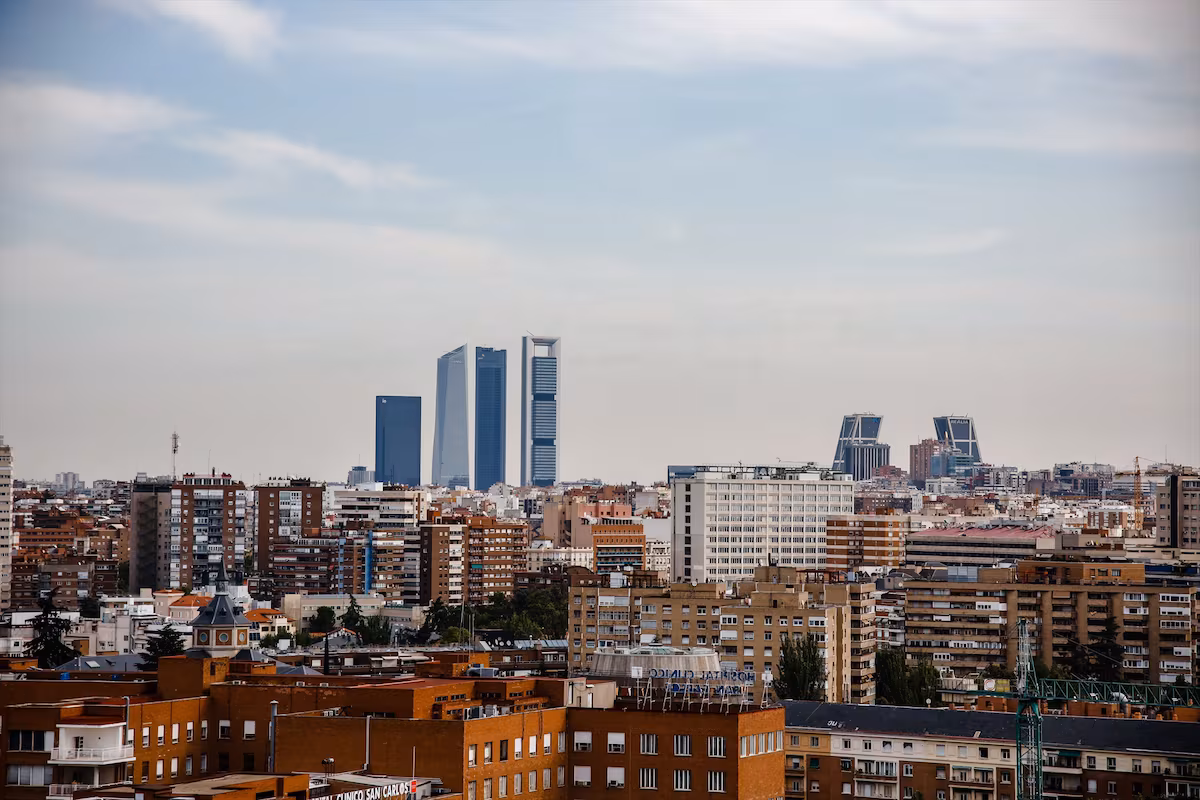 San Basilio Resalta Igualdad en Emisiones de Renta Fija entre el Mercado Doméstico y el Internacional » Revista Emprendimiento