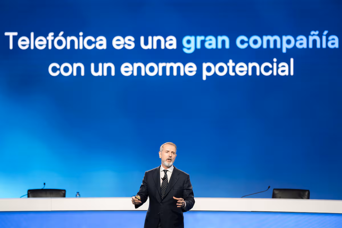 Telefónica convoca a sindicatos para discutir un ERE que afectará a 6.000 empleados » Revista Emprendimiento