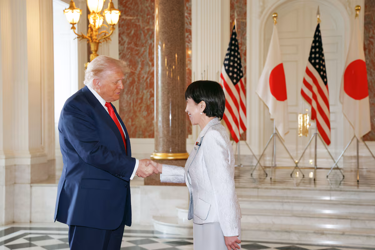 Trump Anuncia Inversión de Más de 8.500 Millones de Euros por Parte de Toyota en EE. UU.
